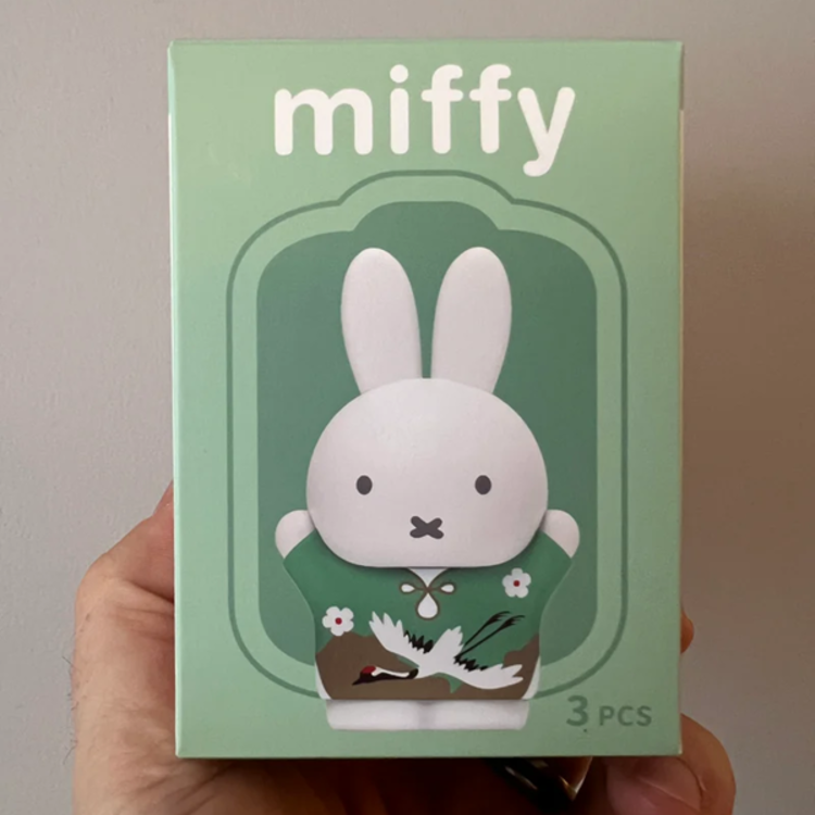 MIFFY [ANCIENT CUSTOMS SERIES] - BLINDBOX MINI FIGURE