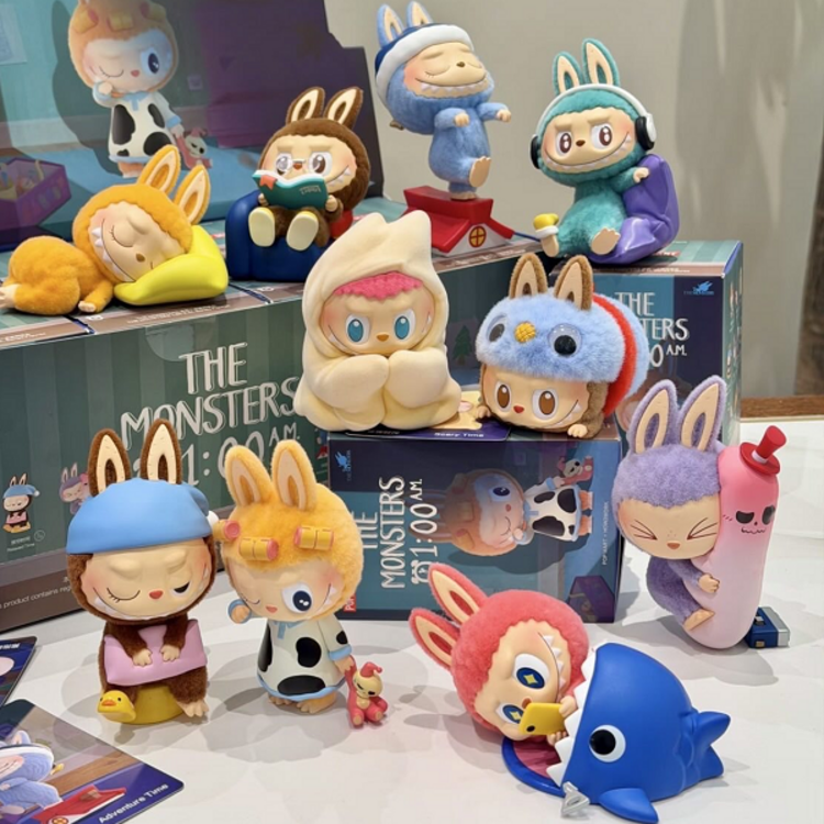 POP MART POP MART - THE MONSTERS "LABUBU" [1:00 AM SERIES] - BLINDBOX MINI FIGURE