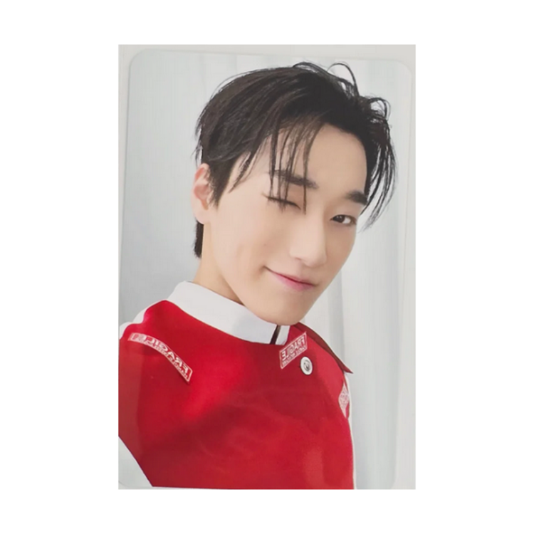 ATEEZ (에이티즈) - OFFICIAL [ANITEEZ IN THE CALLING] POB PHOTOCARD