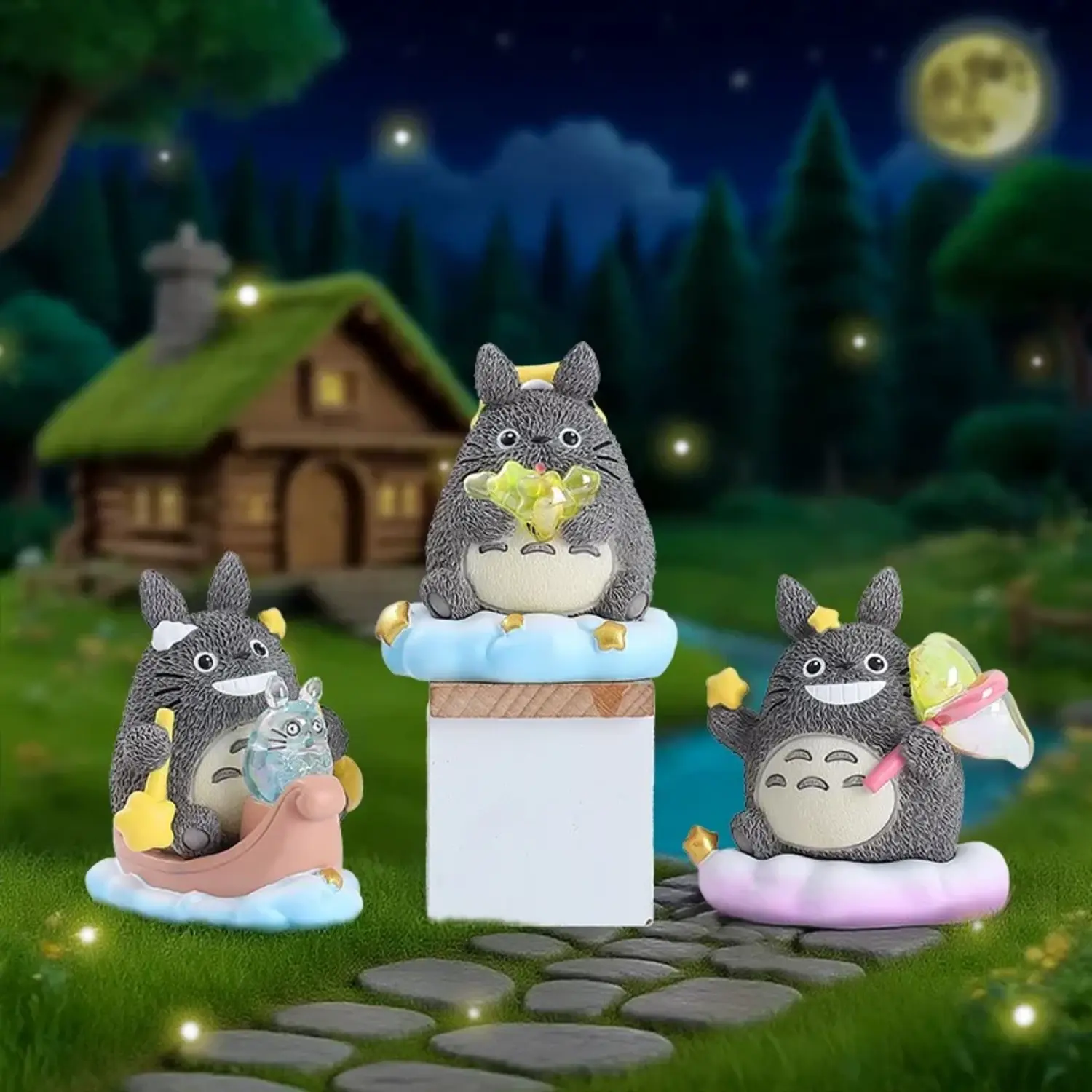 STUDIO GHIBLI - THE INVISIBLE TOTORO ON THE ROAD AT NIGHT