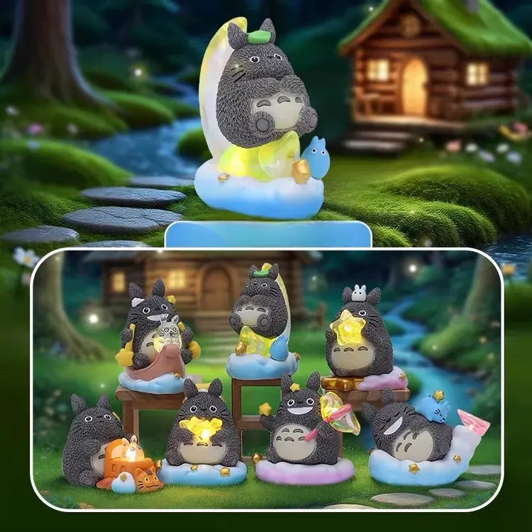 STUDIO GHIBLI - THE INVISIBLE TOTORO ON THE ROAD AT NIGHT - BLINDBOX MINI FIGURE