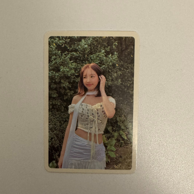TWICE (트와이스) - WITH YOU-TH POB PHOTOCARDS (FOREVER VER.)