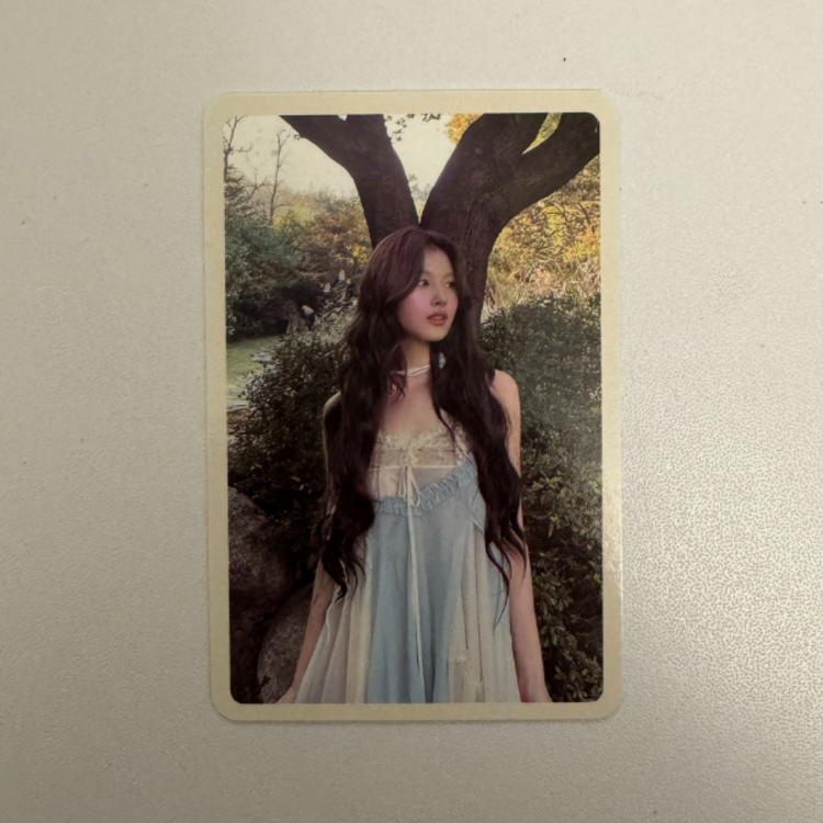 TWICE (트와이스) - WITH YOU-TH POB PHOTOCARDS (FOREVER VER.)