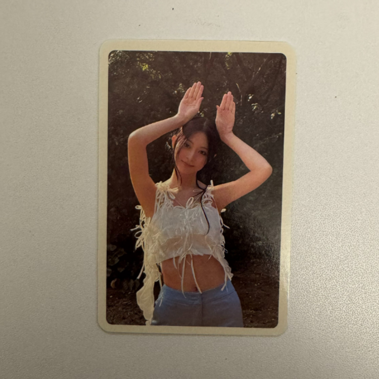 TWICE (트와이스) - WITH YOU-TH POB PHOTOCARDS (FOREVER VER.)