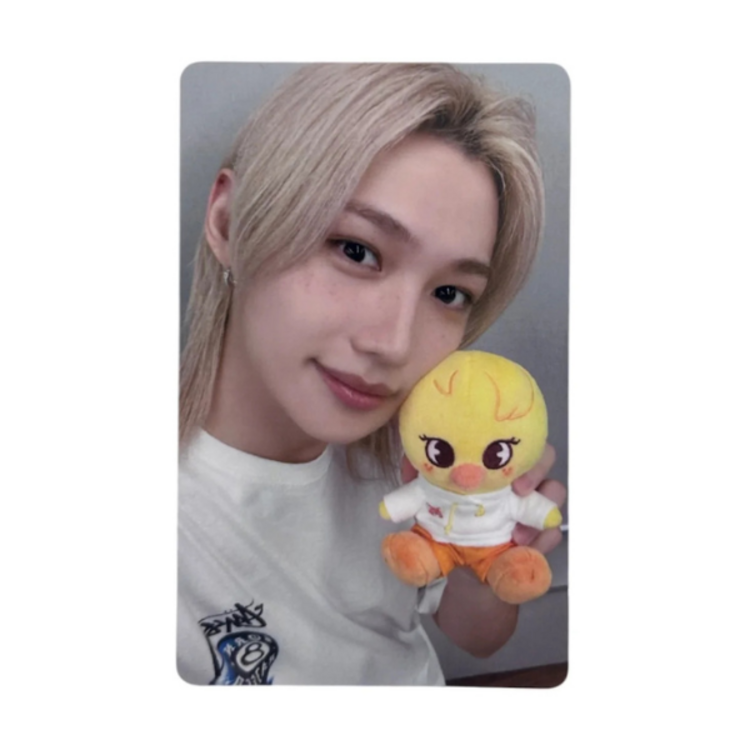 STRAY KIDS (스트레이 키즈) - OFFICIAL [SKZOO X ZOOTOPIA] POB PHOTOCARD