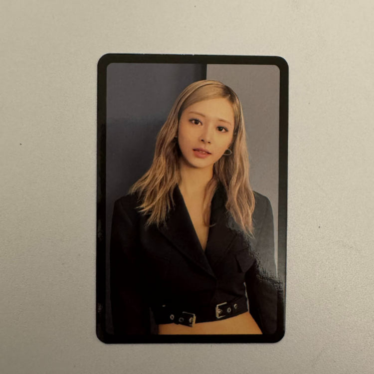 TWICE (트와이스) - READY TO BE POB PHOTOCARDS (TO VER.)