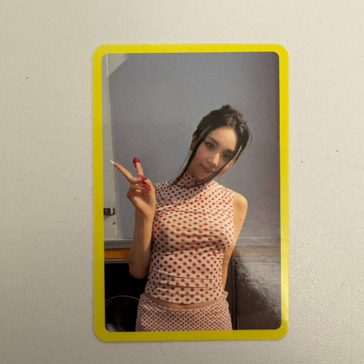 TWICE (트와이스) - THIS IS FOR POB PHOTOCARDS (IS VER.)