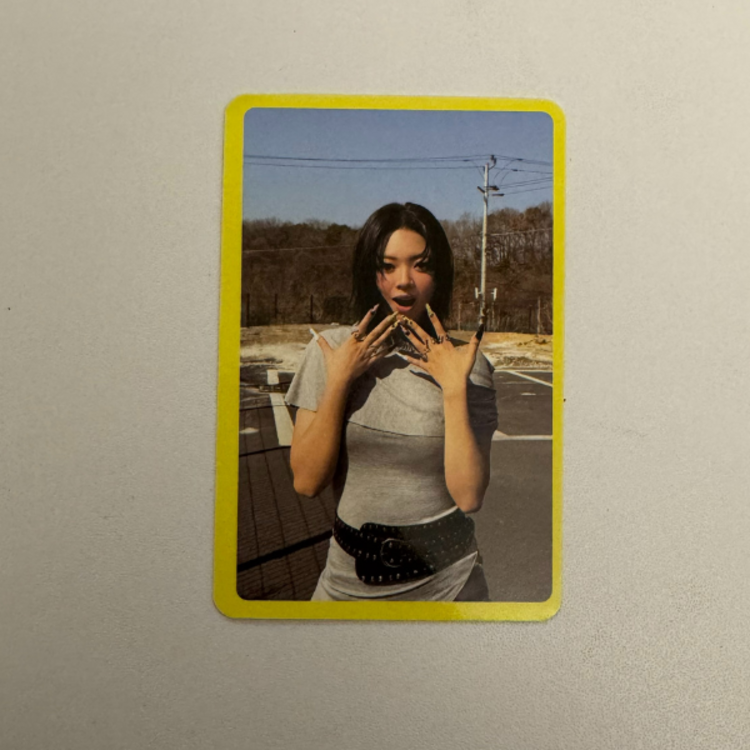 TWICE (트와이스) - THIS IS FOR POB PHOTOCARDS (IS VER.)