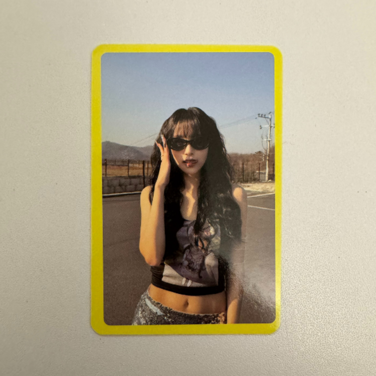 TWICE (트와이스) - THIS IS FOR POB PHOTOCARDS (IS VER.)