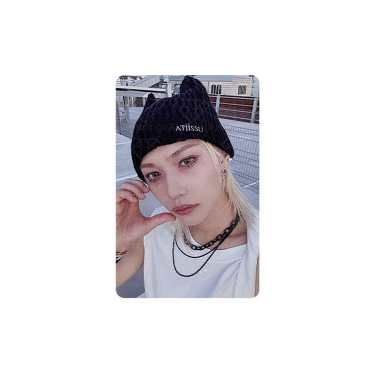 STRAY KIDS (스트레이 키즈) - OFFICIAL [KARMA POP-UP STORE] POB PHOTOCARD