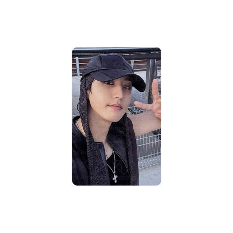STRAY KIDS (스트레이 키즈) - OFFICIAL [KARMA POP-UP STORE] POB PHOTOCARD