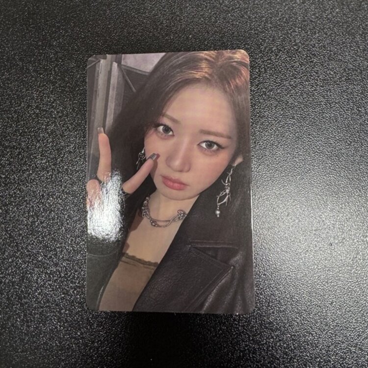 BABYMONSTER (베몬) - WE GO UP - POB PHOTOCARDS