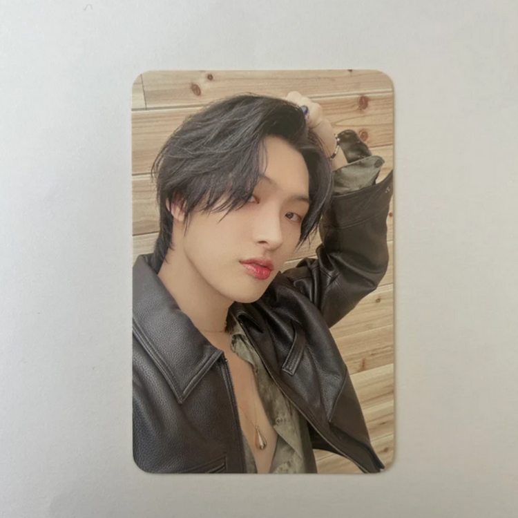 ATEEZ (에이티즈) - OFFICIAL [GOLDEN HOUR PART.3] SOUNDWAVE PHOTOCARD