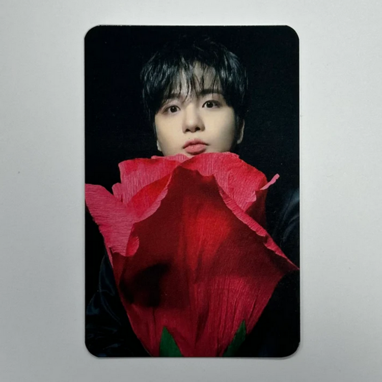 ATEEZ (에이티즈) - OFFICIAL [GOLDEN HOUR PART.3 / IN YOUR FANTASY] SOUNDWAVE PHOTOCARD