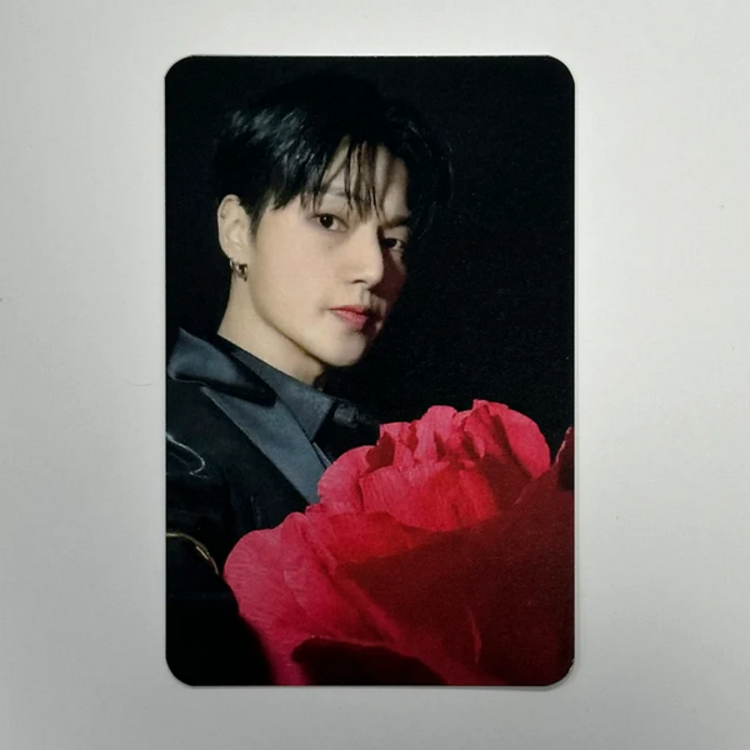 ATEEZ (에이티즈) - OFFICIAL [GOLDEN HOUR PART.3 / IN YOUR FANTASY] SOUNDWAVE PHOTOCARD