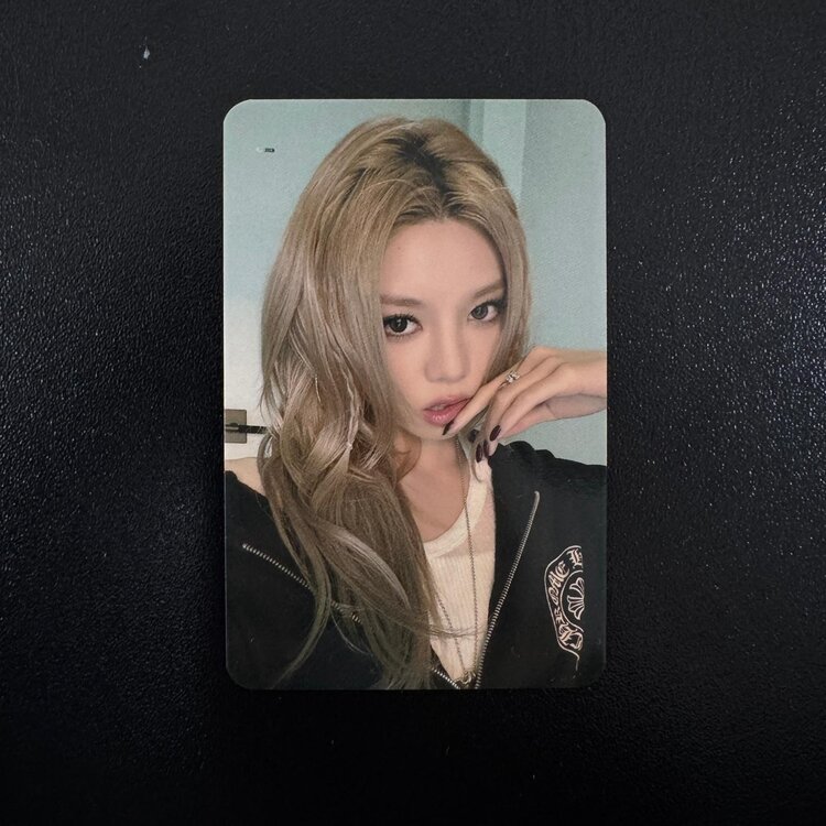 ALLDAY PROJECT (올데이 프로젝트) - LUCKY DRAW SOUNDWAVE PHOTOCARD