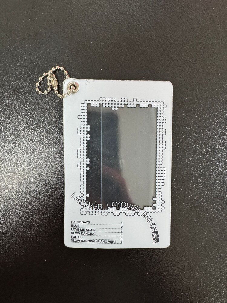 V (김태형) [BTS] - LAYOVER - PHOTOCARD HOLDER + RANDOM V PHOTOCARD