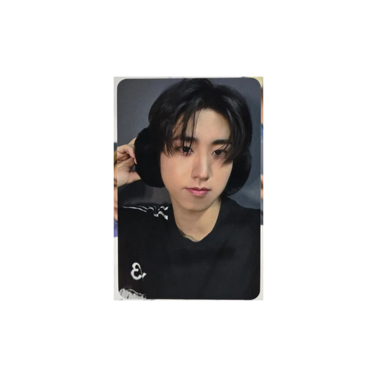 STRAY KIDS (스트레이 키즈) - OFFICIAL [DO IT POP-UP STORE] POB PHOTOCARD