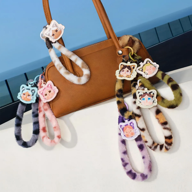 POP MART POP MART - CRYBABY [WILD BUT CUTIE SERIES] - PHONE CHARM BLINDBOX