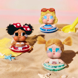 POP MART POP MART - CRYBABY [VACATION MODE ON SERIES] - PLUSH PENDANT BLINDBOX