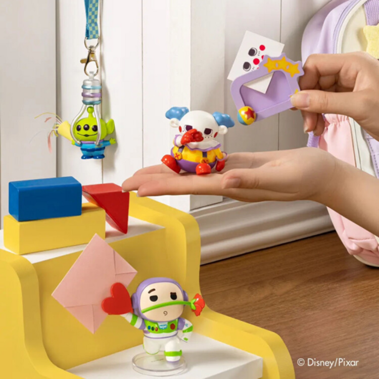 MINISO MINISO - DISNEY PIXAR - TOY STORY [LIFE OF TOYS COLLECTION] - FIGURE SURPRISE BOX