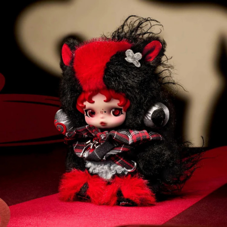 POP MART POP MART - HAVE A GOOD RUN - PLUSH DOLL PENDANT