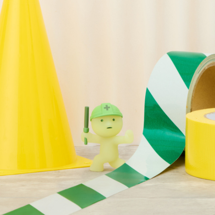 SMISKI [UNDER CONSTRUCTION SERIES] - BLINDBOX MINI FIGURE
