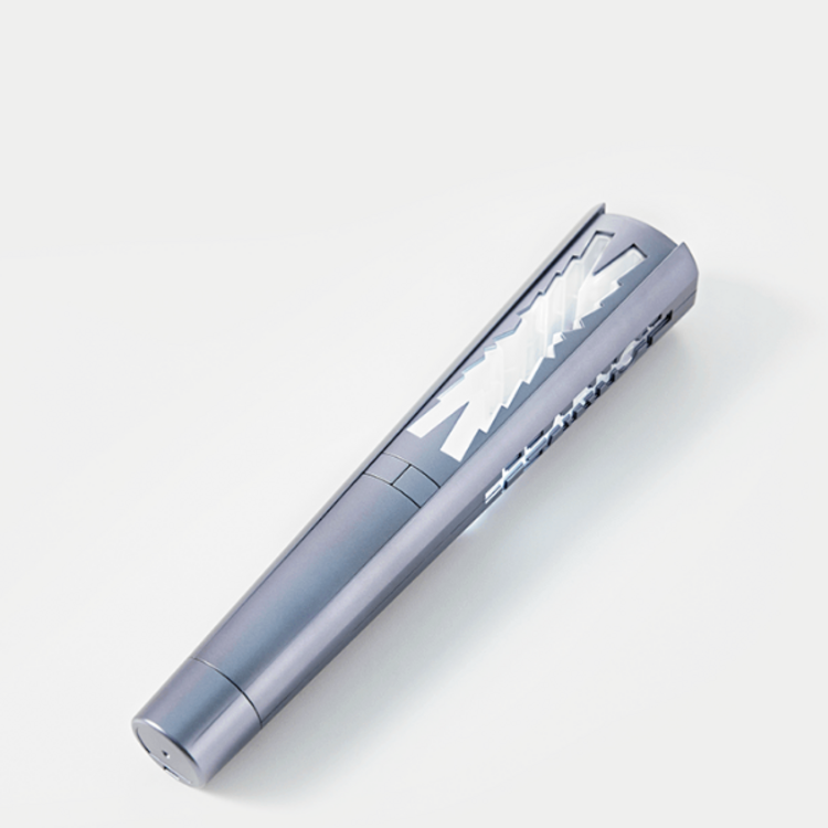LE SSERAFIM (르세라핌) - OFFICIAL LIGHT STICK