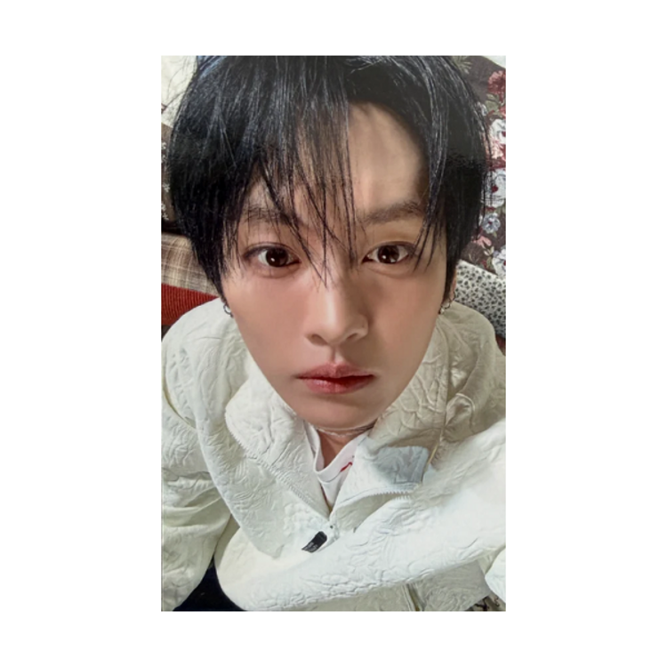STRAY KIDS (스트레이 키즈) - [6TH FANMEETING : STAY IN OUR LITTLE HOUSE] POB PHOTOCARD