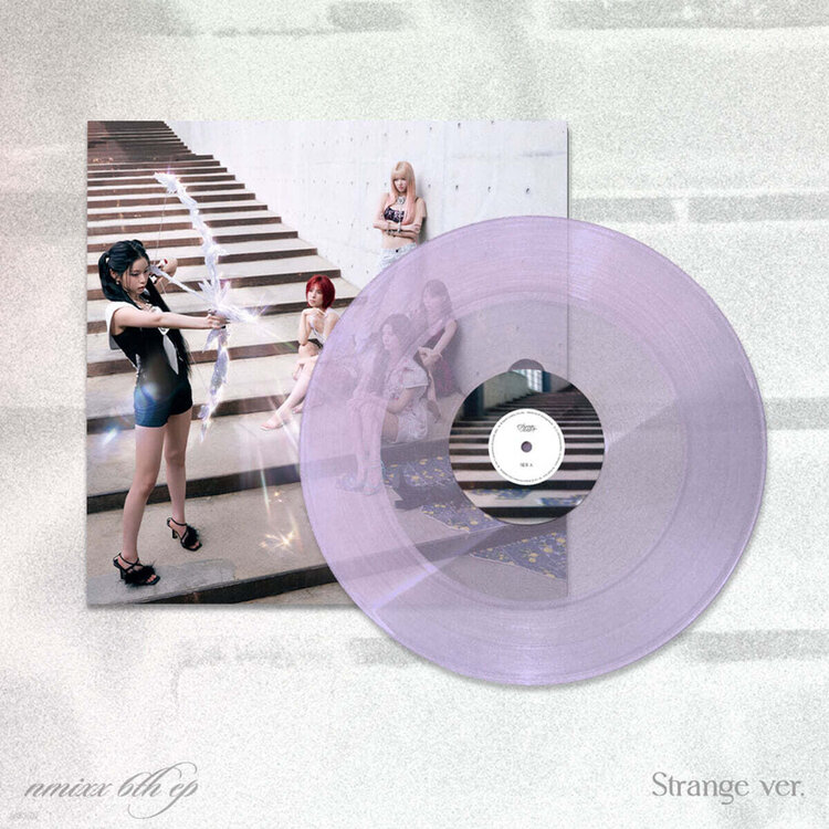 [PREORDER] NMIXX (엔믹스) - STRANGE MUSE (VINYL VER.) - 6TH MINI ALBUM