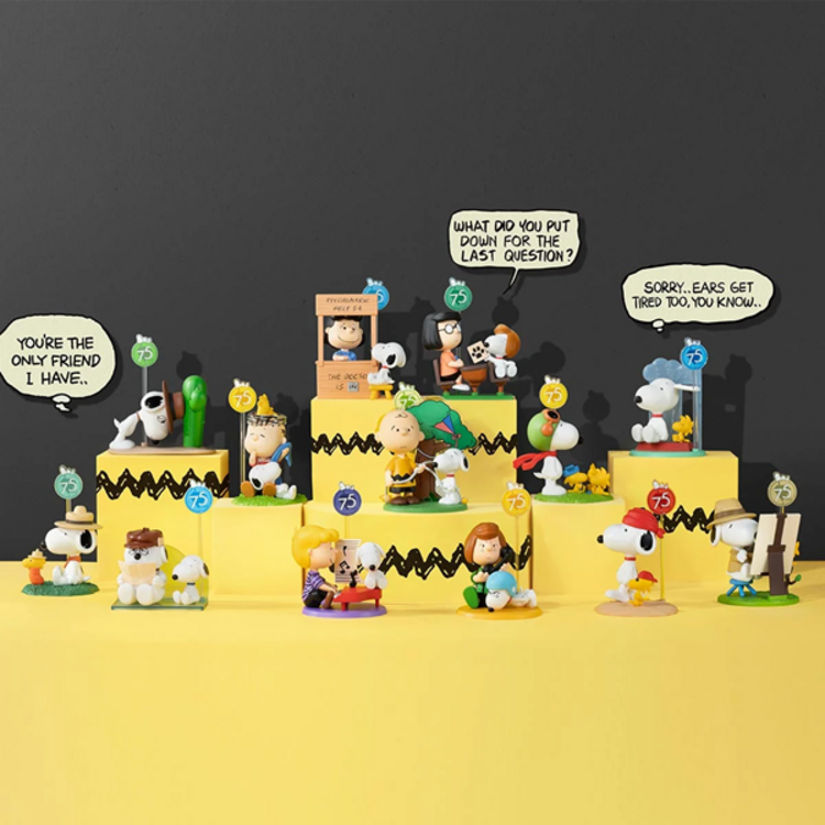 POP MART POP MART - PEANUTS 75TH ANNIVERSARY [SNOOPY COMICS LIFE SERIES] - BLINDBOX