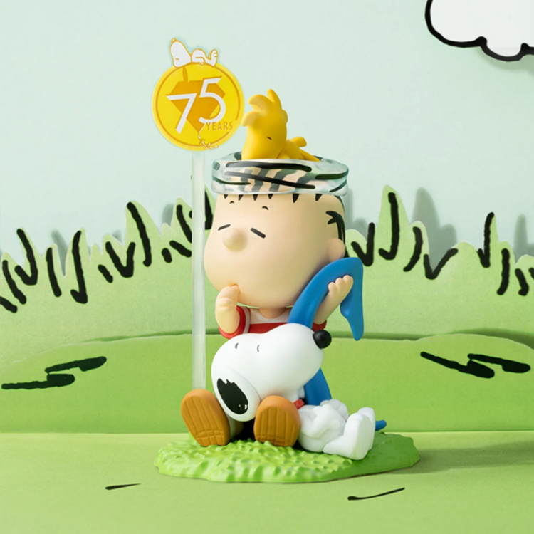 POP MART POP MART - PEANUTS 75TH ANNIVERSARY [SNOOPY COMICS LIFE SERIES] - BLINDBOX