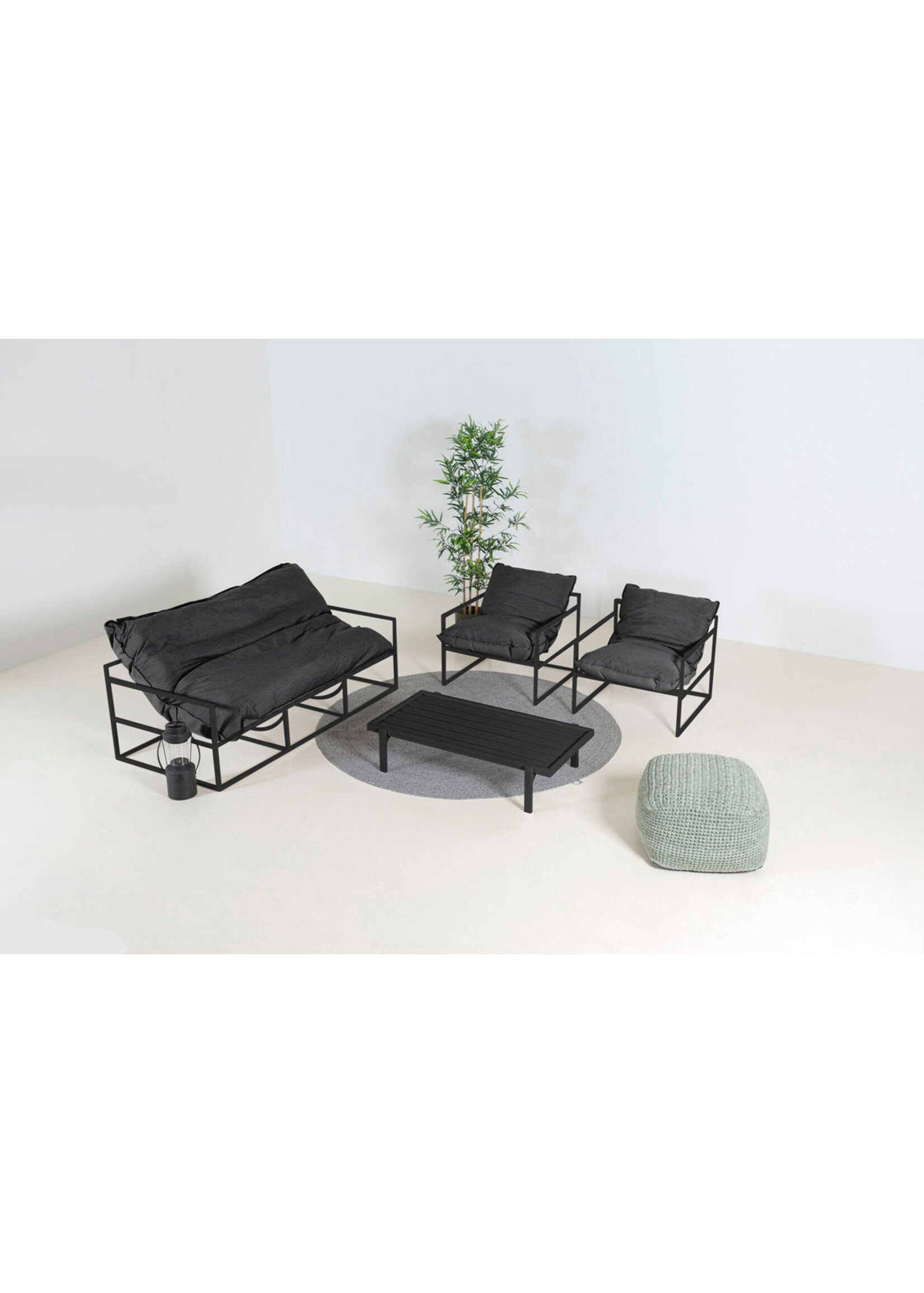 Flow Outdoor Furniture Flow. Loft loungestoel Sooty (zwart)