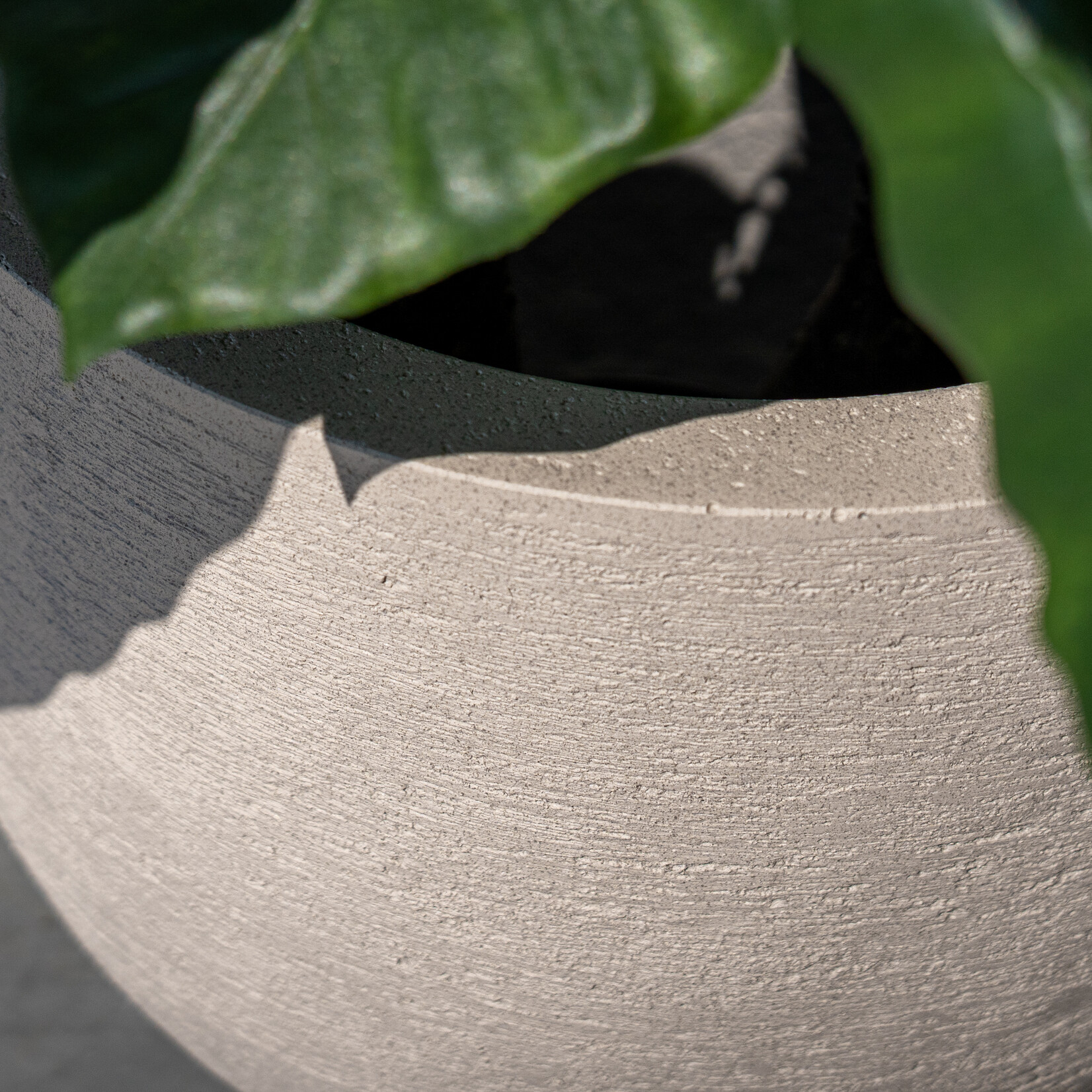 Luca Lifestyle Luca Lifestyle Terreno New Egg Pot 65 - Sand