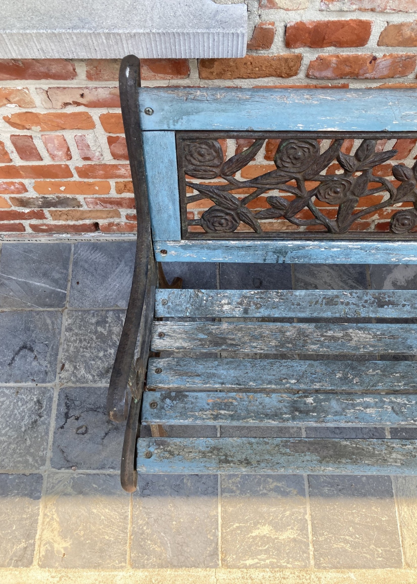 Garden bench blue patinated wood and forged feet