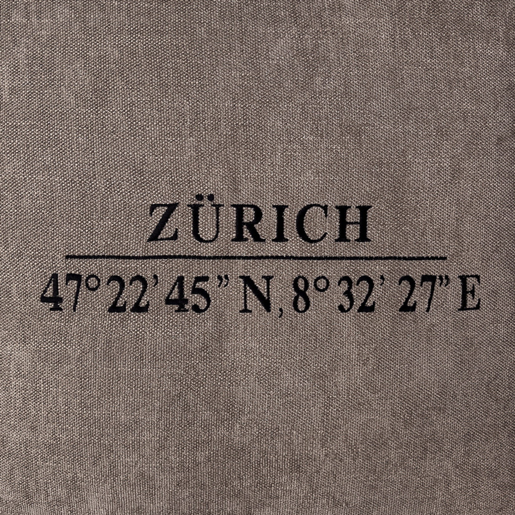 Area Kissen Zürich, Stoff: andrea taupe, ohne Keder, 55x55cm