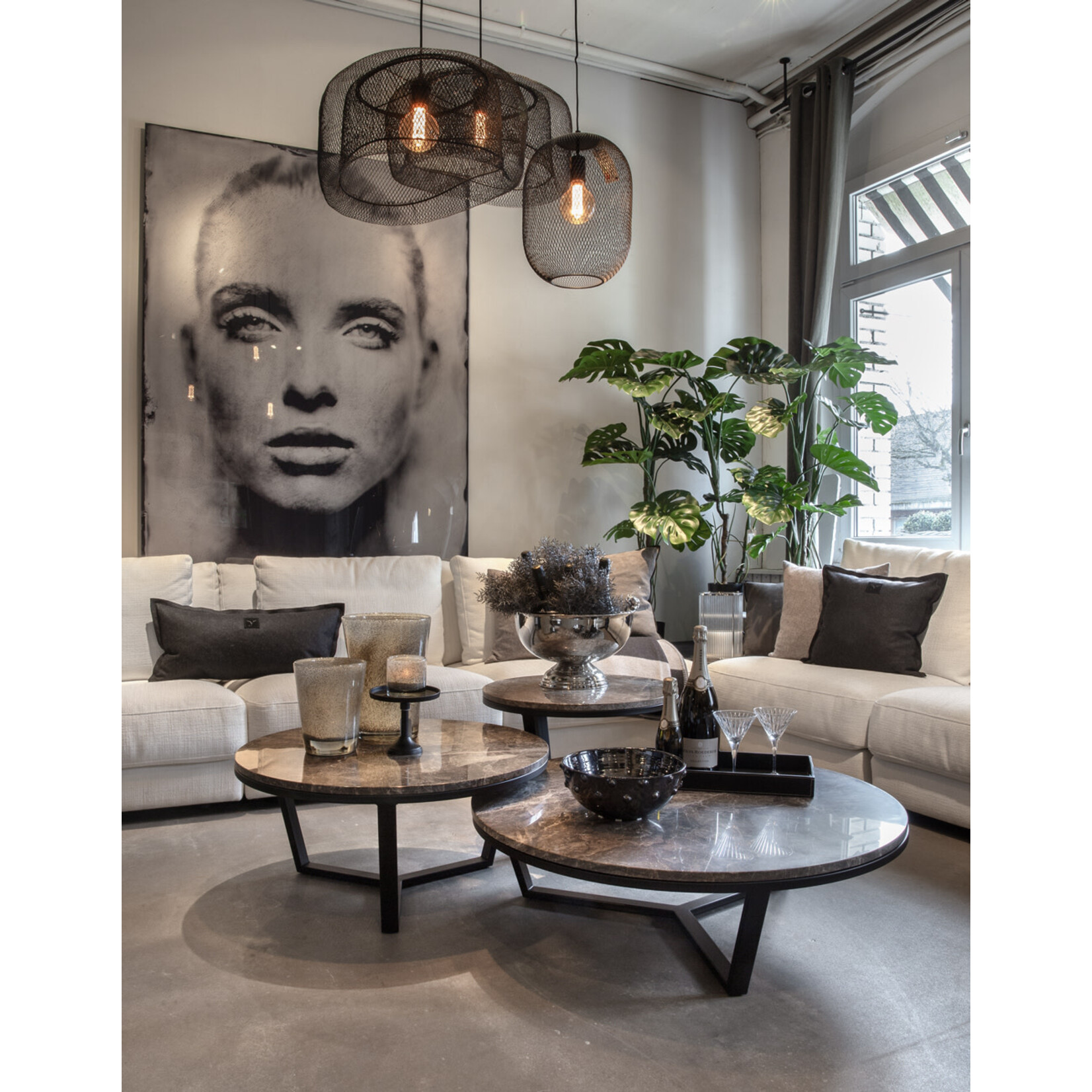Magnolia Salontisch D80xH38cm Metall schwarz & Emperador braun