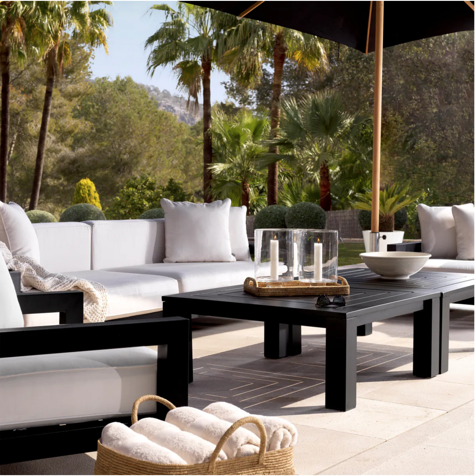 Cap-Antibes Outdoor Salontisch 101.5x101.5xH43cm Aluminium pulverbeschichtet schwarz