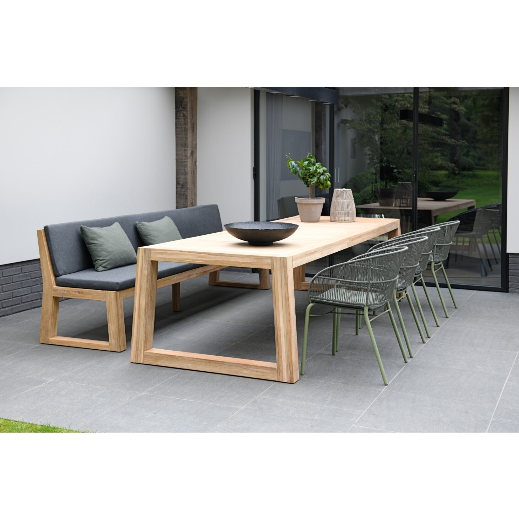 Alec Gartentisch, Teak