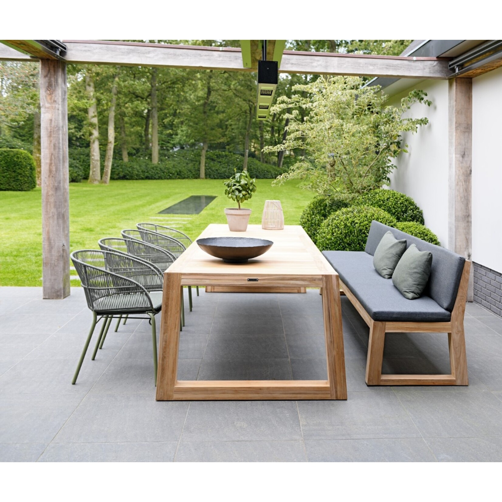 Alec Gartentisch, Teak