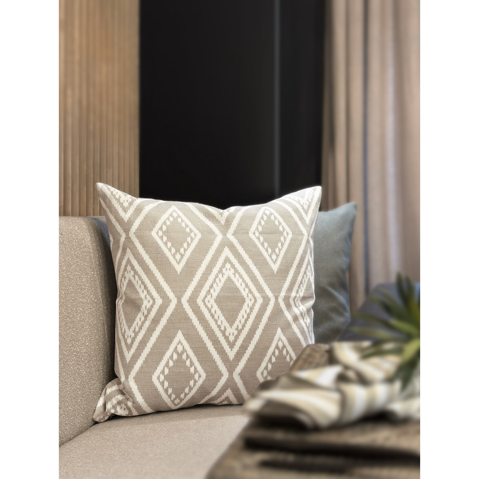Vellaro Kissen beige, 60x60cm