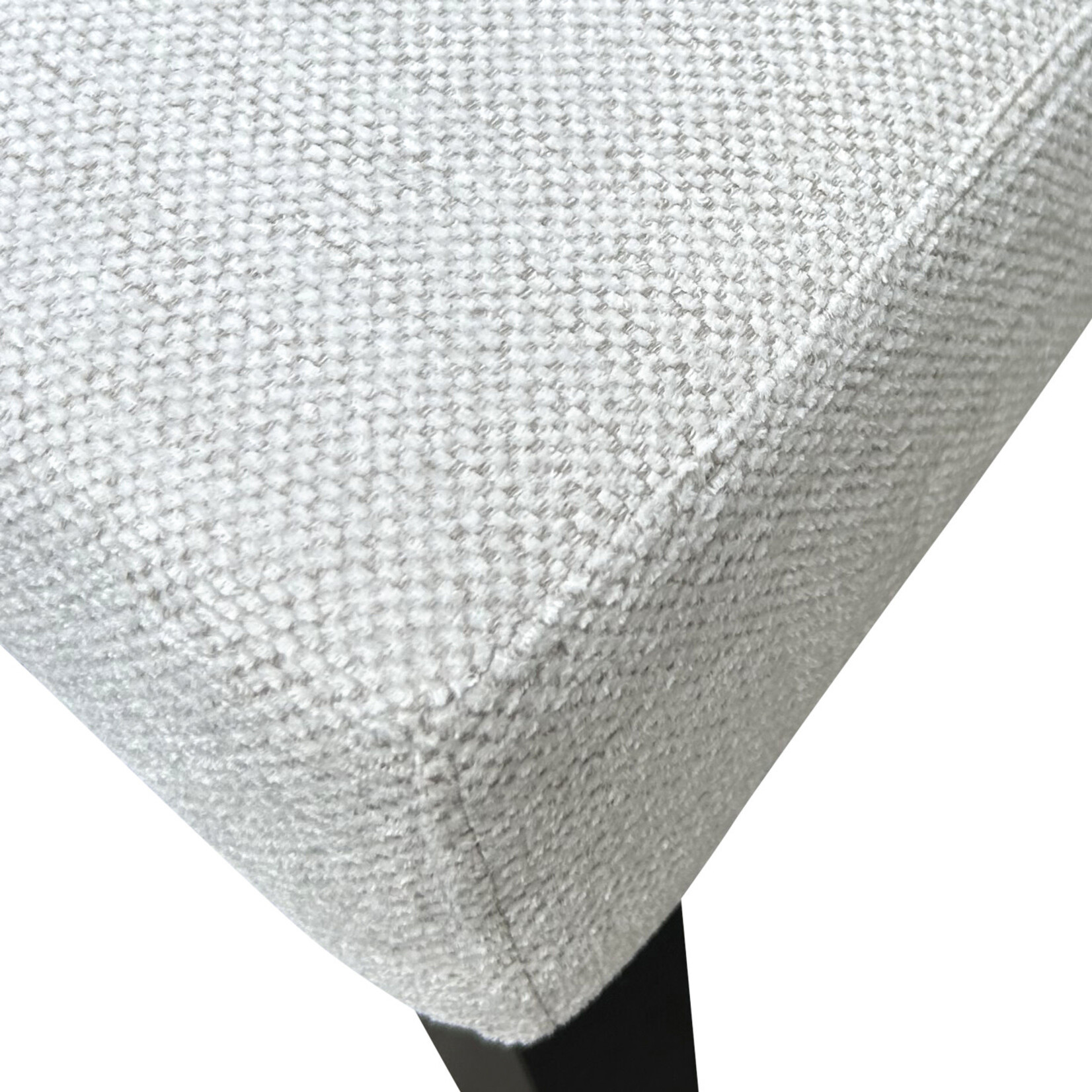 Laurel Stuhl ohne Armlehnen 61x63xH85cm, SH50cm, Beine schwarz, Stoff Lotus Ice