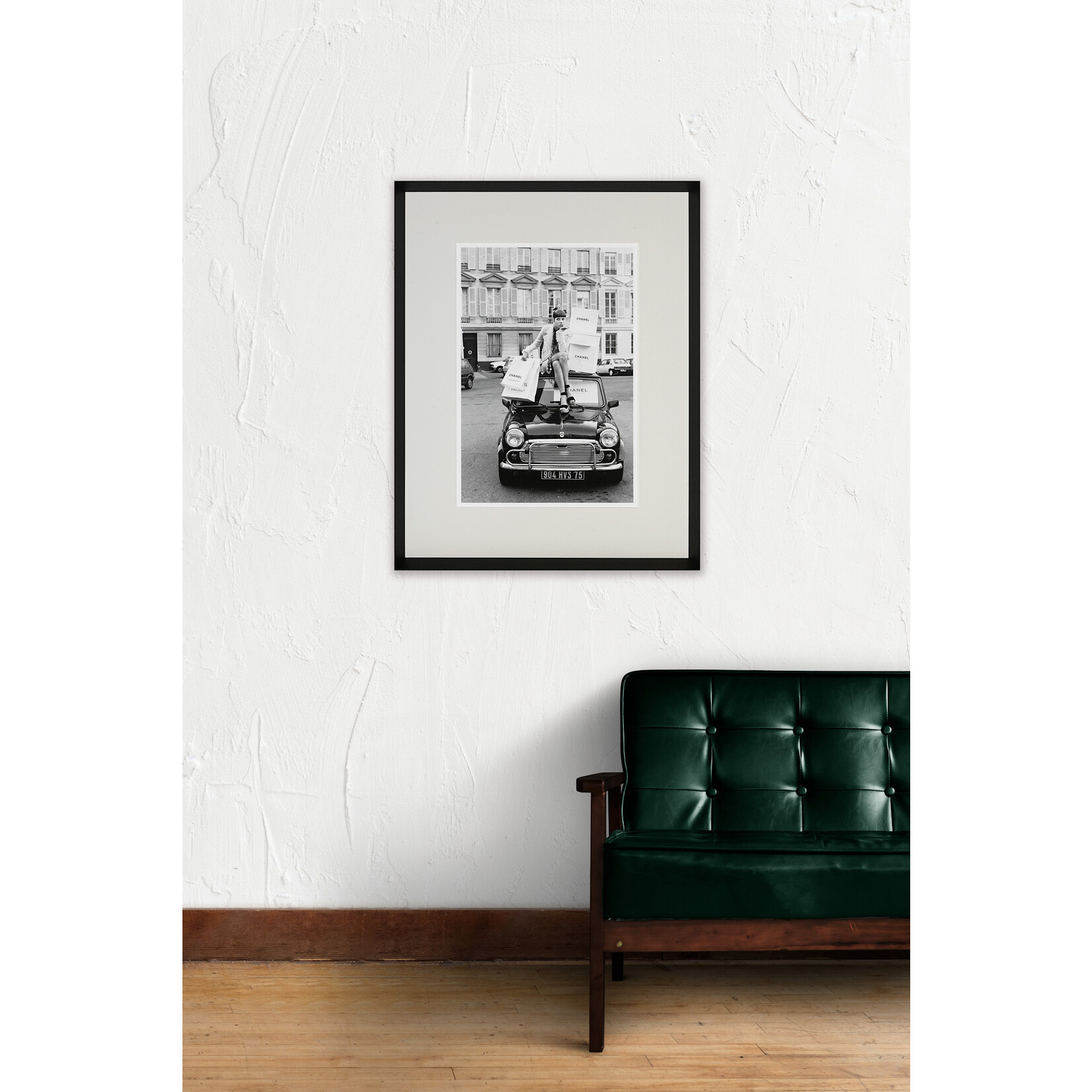 Bild Shopping in Paris 75x95cm, Rahmen schwarz