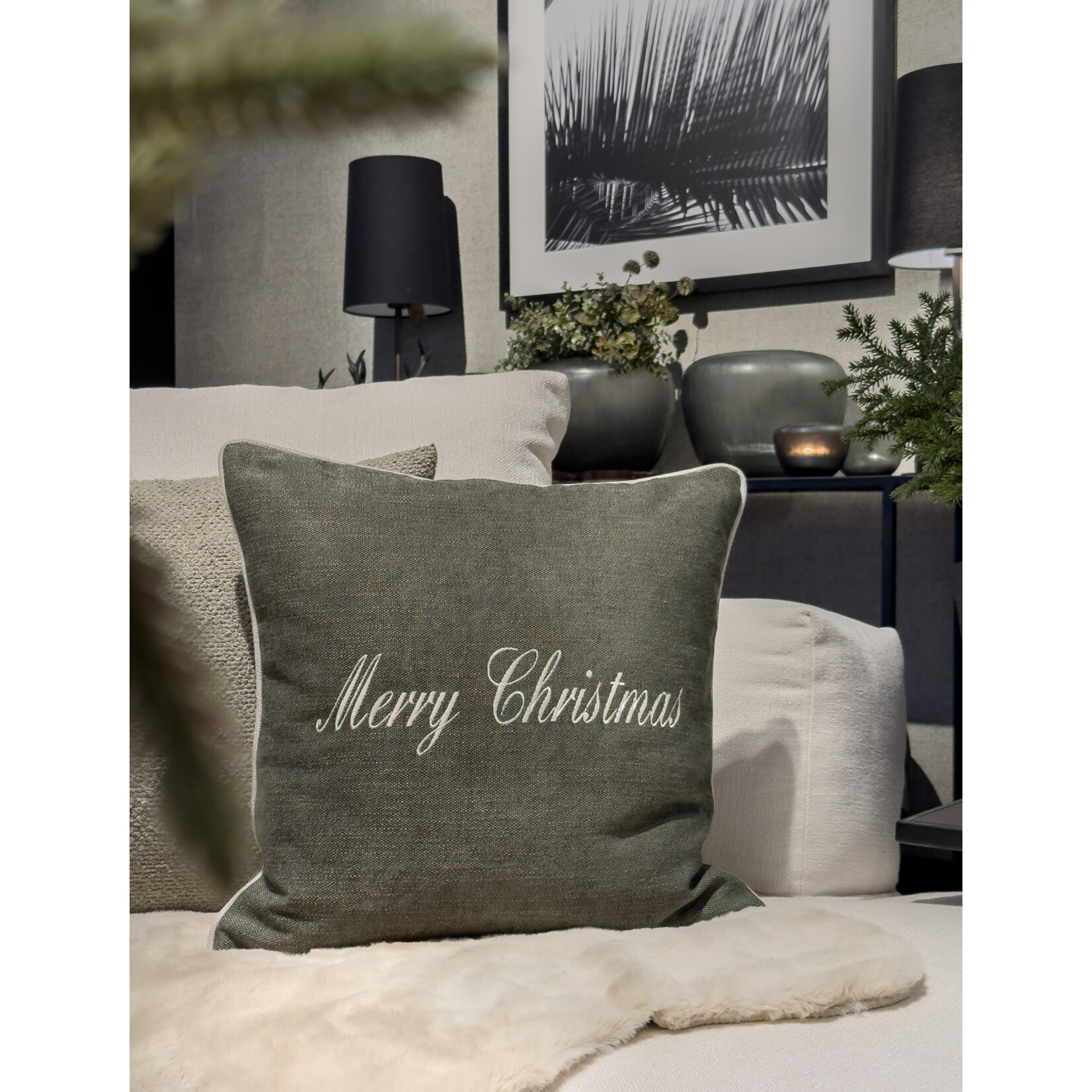 Romeo Kissen Merry Christmas Oliv 50x50cm