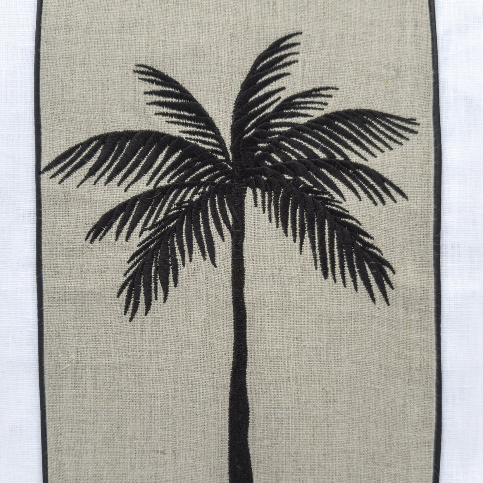 Summy Kissen Leine, grosse Palme schwarz, weiss-beige-weiss, 55x55cm