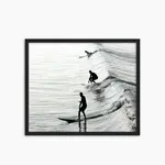 Bild Surfing Dudes Schwarz/Weiss, gerahmt Schwarz, 90x70cm