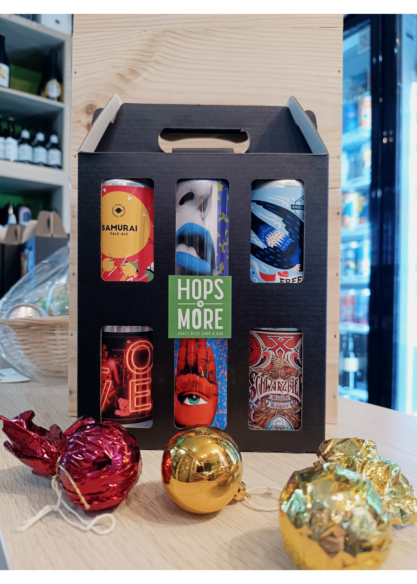 Hops N More Gift Pack Box Avonturier BLIK/CANS - 6*33cl