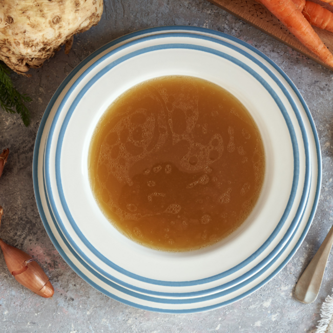 Boeren in het Bos Wildbouillon van Europees hert en ree