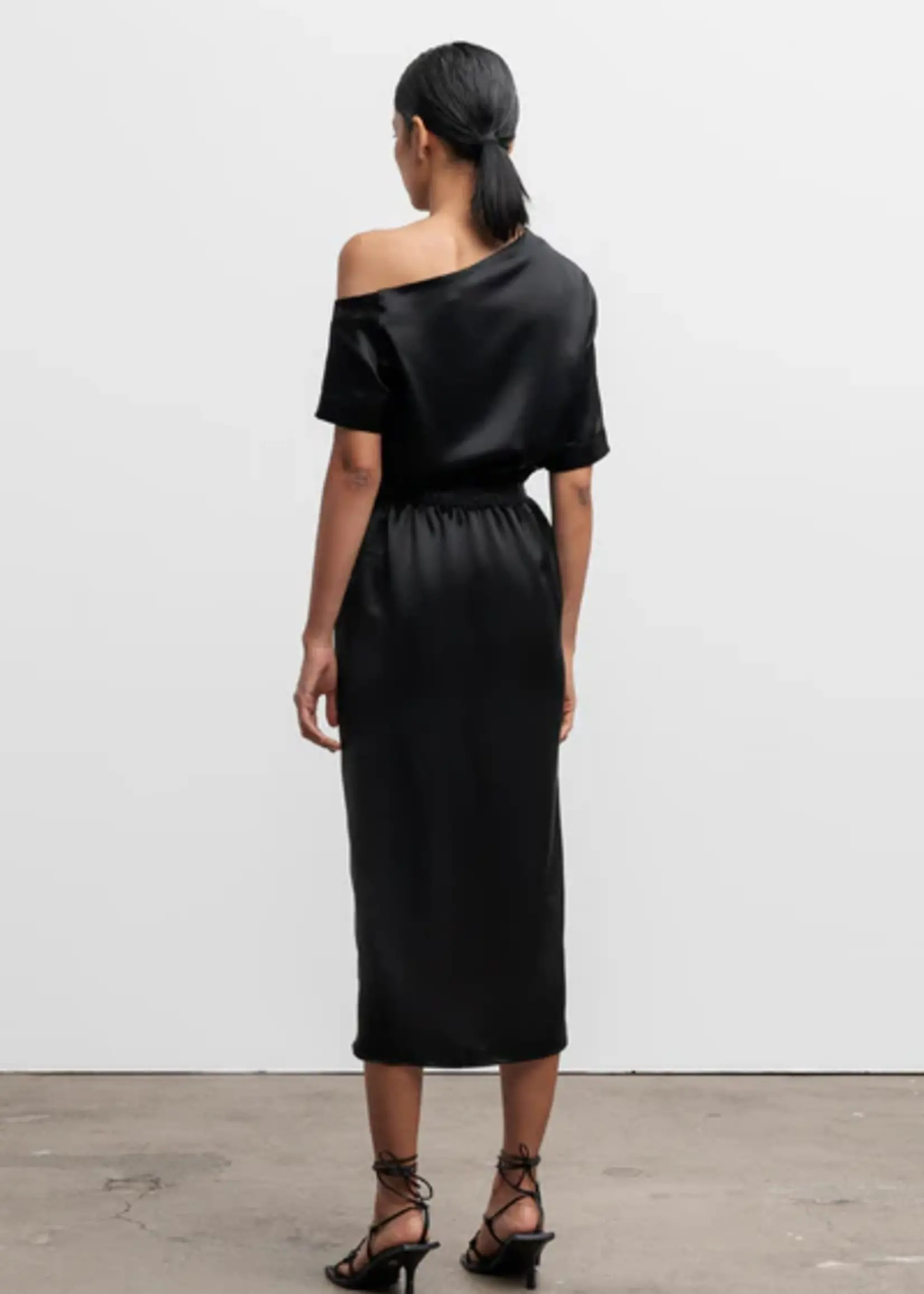 Ahlvar Gallery Chima Dress - Black