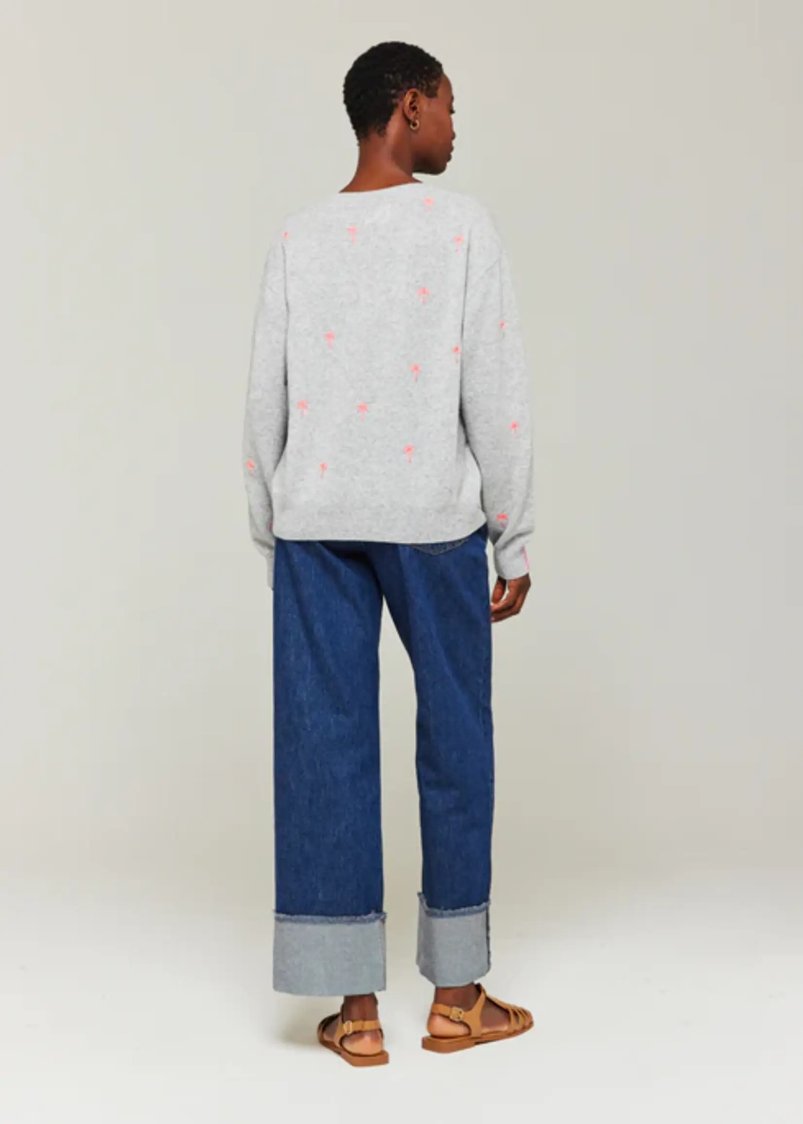 Brodie Embroidery Palm V-Neck - Super Grey/Diva Pink